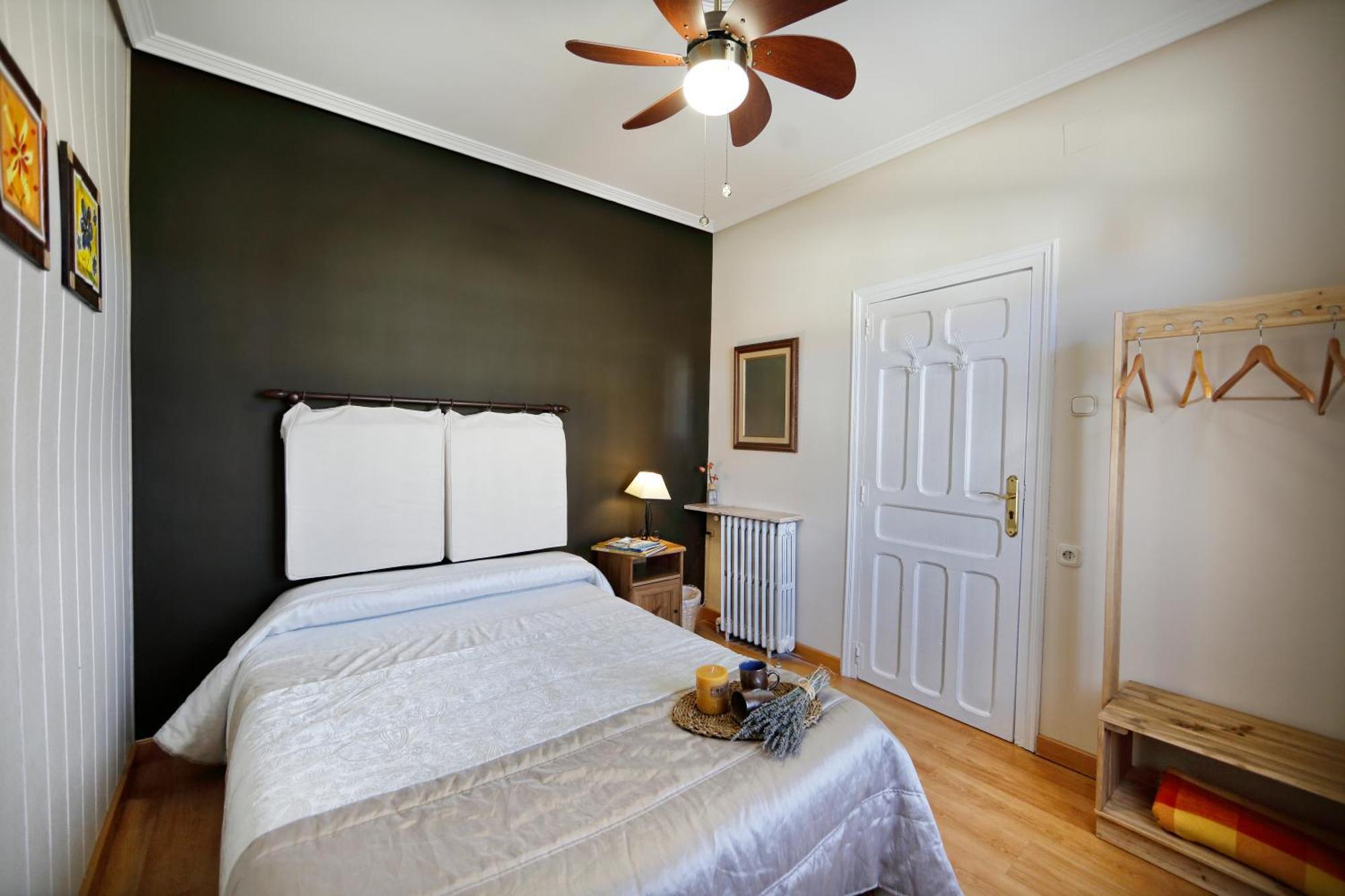 Alojamiento Rural Pueblo De La Ribera Penafiel Room photo